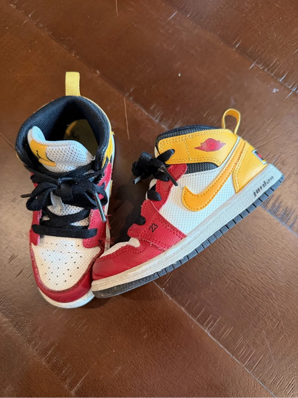 Nike Air Jordan 1 Mid Alt Kids Sneakers Red Yellow White Black